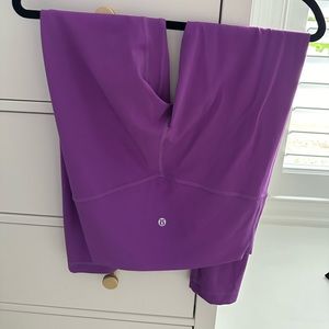 Lululemon Align Leggings 25” Excellent condition.